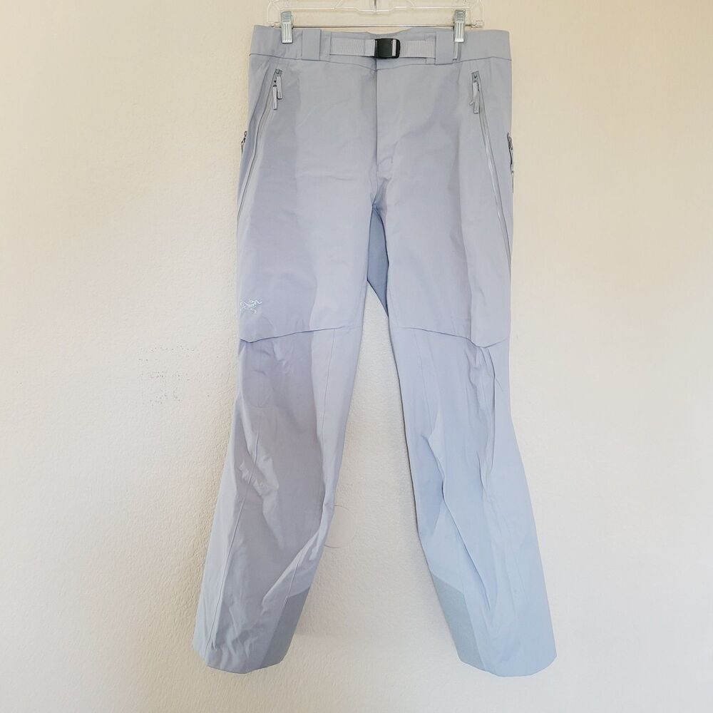Arc'teryx Men's Cargo Pants - Light Gray